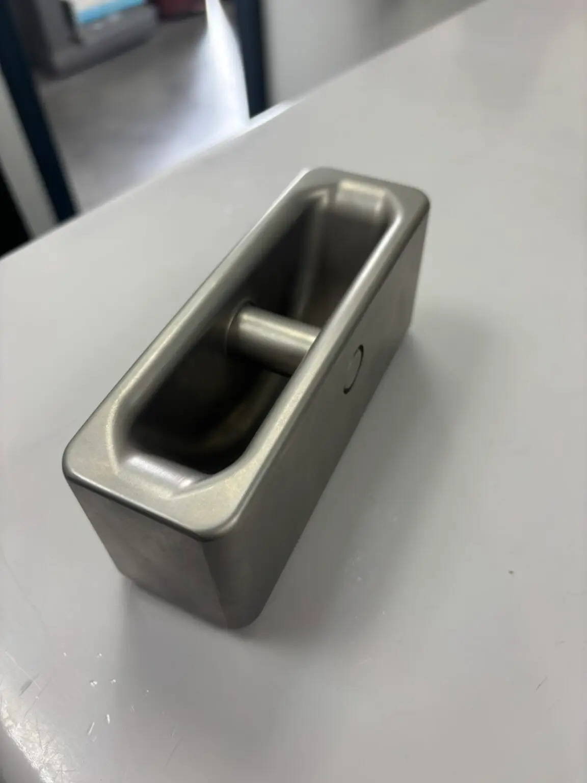 Onderdeel super jachtbouw. titanium